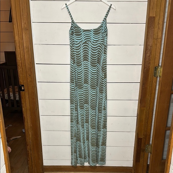 Tommy Bahama Maxi Dress - Picture 4 of 7